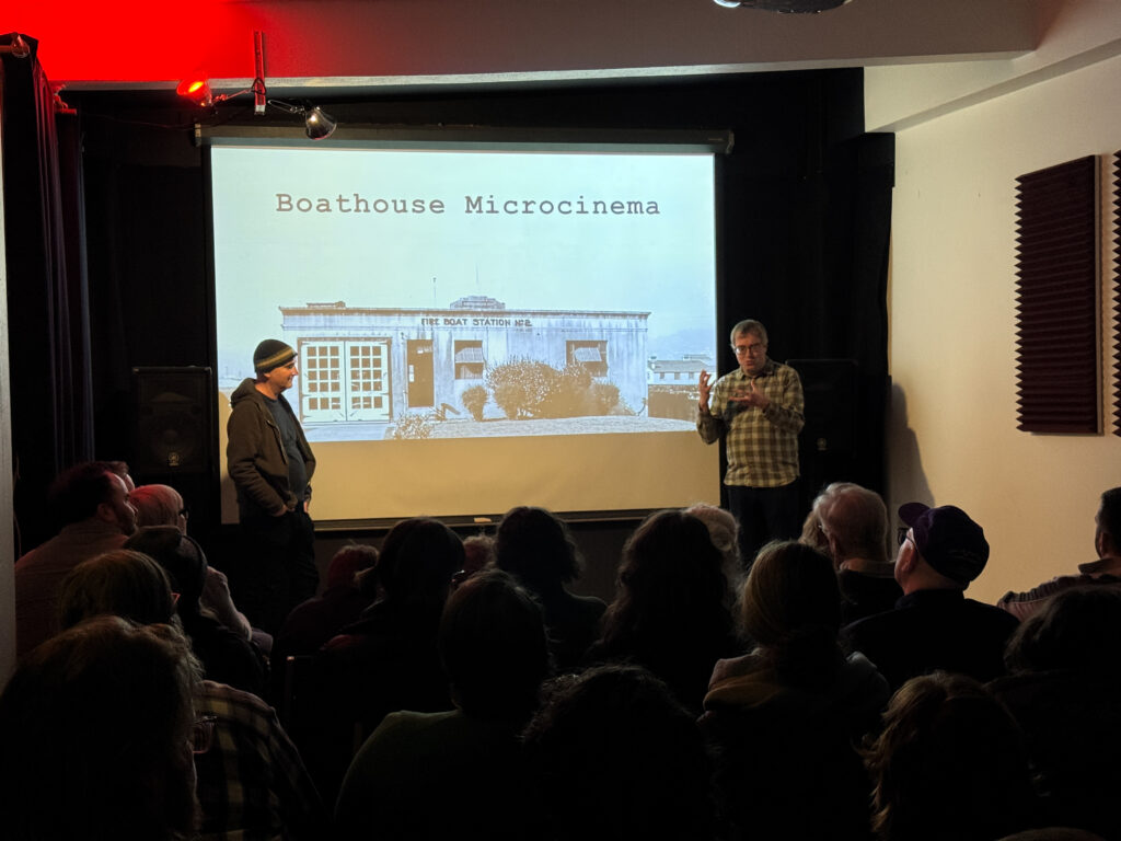 Q&A Photo